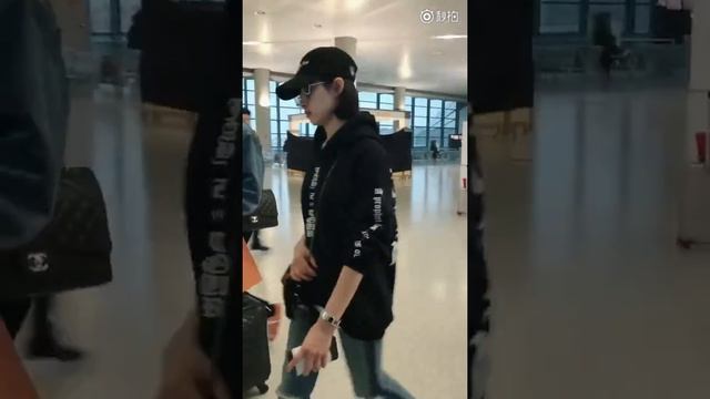 180315 Victoria - Chengdu Airport