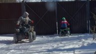 Небольшой зимний тест большого и мальнего квадроцикла kayo
