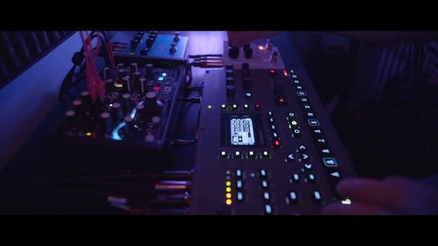 State Azure Auxiliary Lines - Ambient Performance (Octatrack, Morphagene, Arbhar, Big Sky)