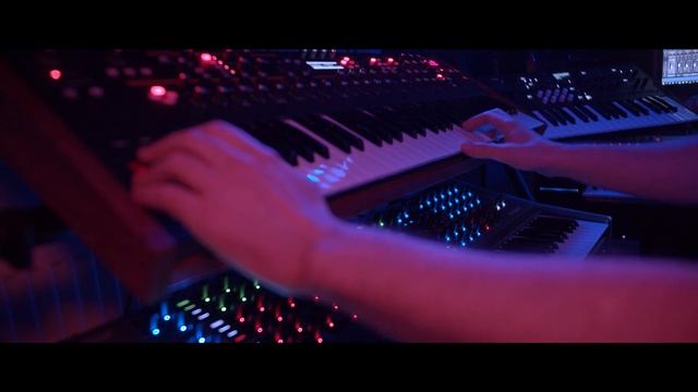 State Azure Switchblade - Synthwave Performance (Eurorack, DAW, Hydrasynth, Prophet 12)