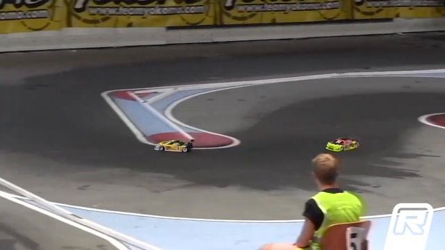 Yokomo Euro Touring Series Rd6 - Pro Stock A-main Leg 2