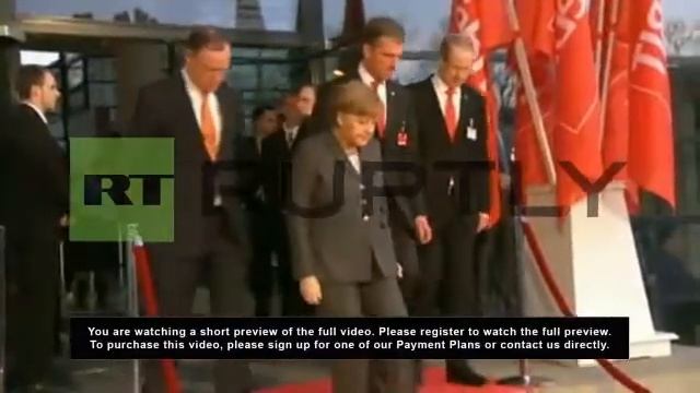 Germany: Merkel and Cameron arrive for CeBIT opening