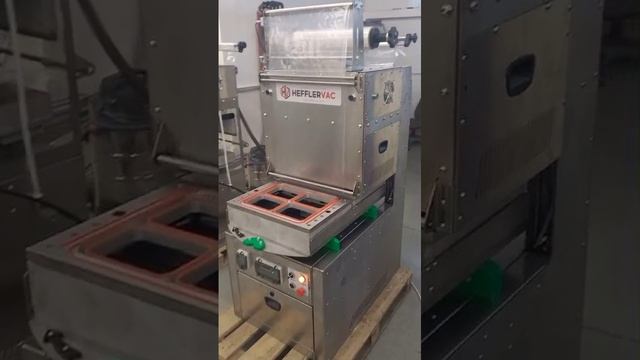 Роторный запайщик среднего габарита вакуум-газ 187х137мм 4гнезда Андрей +7-922-223-53-14 info@kfkt.r
