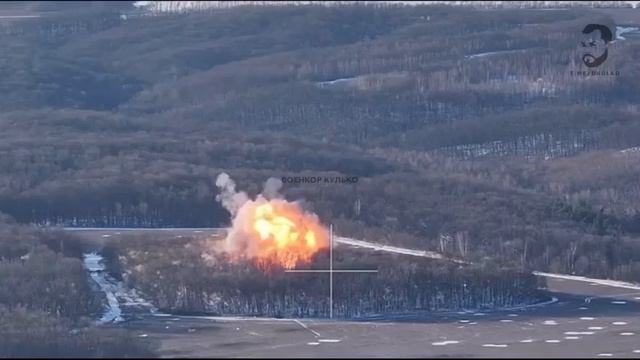 Момент прилета ФАБа по опорнику ВСУ в окрестностях Суджи
