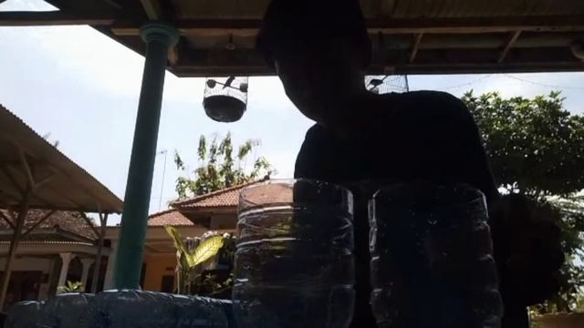 Tugas SBDP 4, Kerajinan dari bahan bekas by JEFRY RUSLYAN OKTAVIAS. S