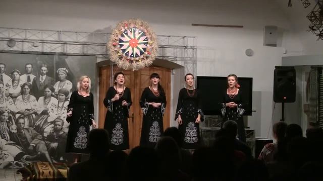 Ой, полечко-поле - Ансамбль Укранія (UKRANIA)