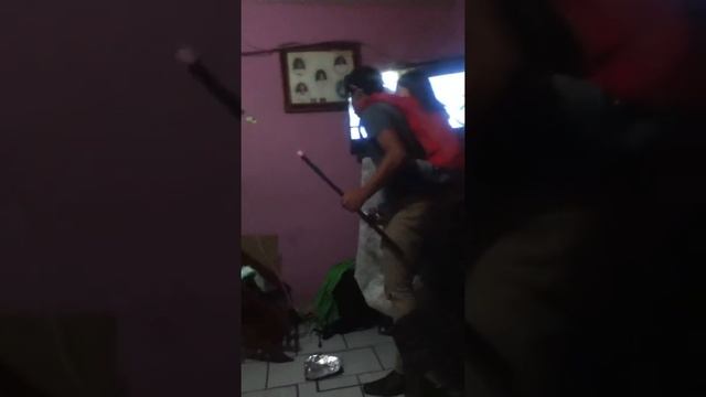 El chino y sus mama das