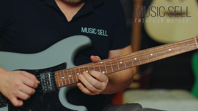 ЭЛЕКТРОГИТАРА SQOE СЕРЫЙ СТРАТОКАСТЕР 2 ХАМКАБЕРА - MUSIC SELL