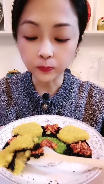 【咀嚼音/eating sounds】ASMR とび子の卵を食べる |サーモン＆キャビアを食べる | 토비코 달걀 먹기 | 연어&캐비아 먹방 | Eating Tobiko Eggs #0238
