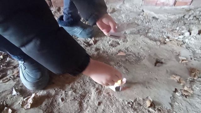 Распаковка сухпайка с сыном.