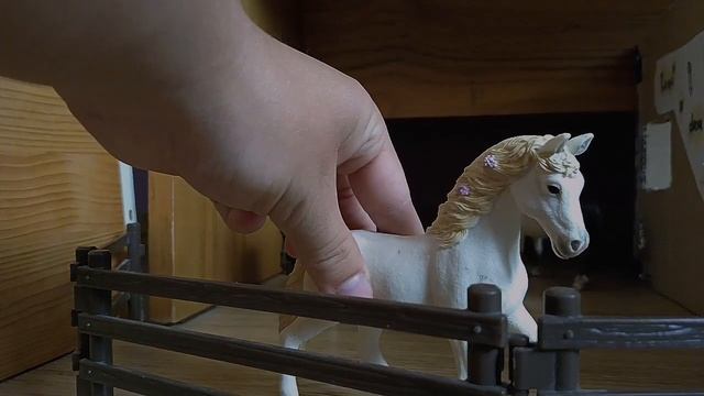 Music video ||Schleich|| Diamonds