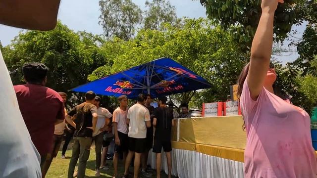 Crazy Holi party with Friends🔥| Lago Palm Resort