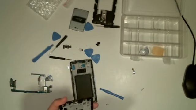 EASY! How to Replace a LG G4 Screen.