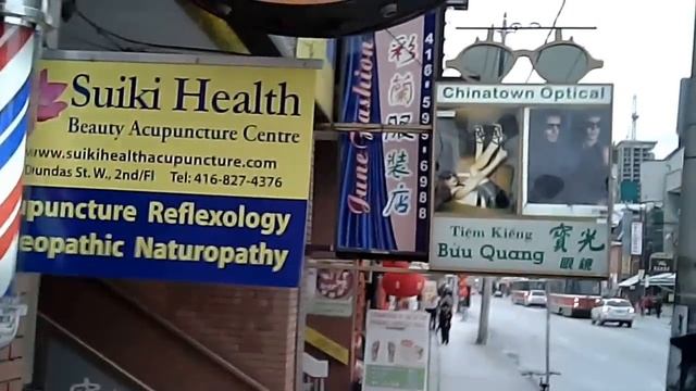 V929 micro quadcopter and 808 #16 micro camera high-definition video of Chinatown