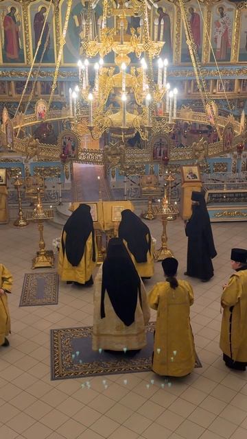 Во глубине постла иногда…