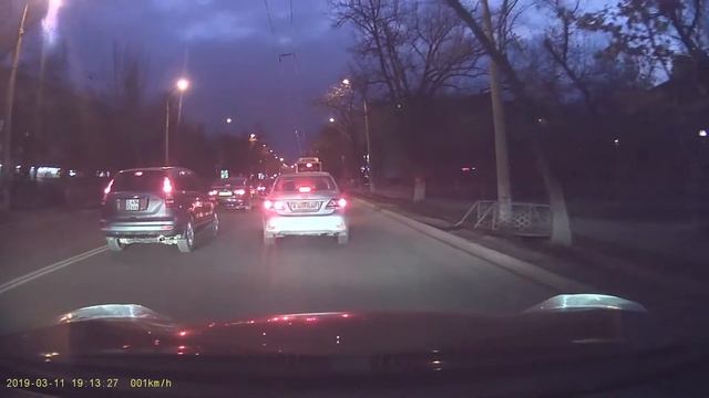 Алматы. Дороги нашего города. Март