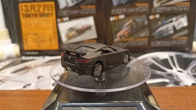 Lexus LFA tomica premium 1:64