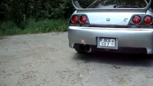 Tommy Kaira "R" Rev (Nissan Skyline)