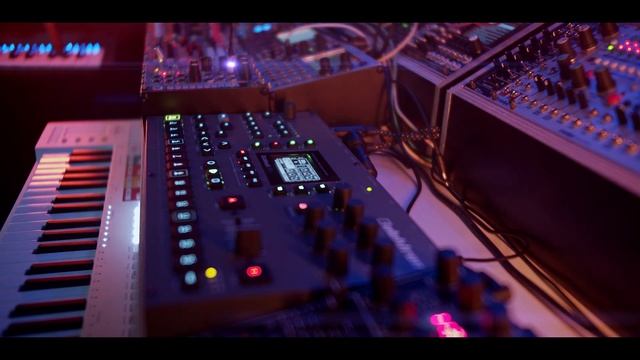 State Azure Edge of Forever - Ambient Performance (Octatrack, Hydrasynth, Big Sky, Timeline)