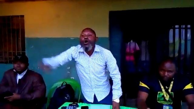 les supporteur des v-club :balobi bako voter mutu moko te ensemble pour le changement Moïse katumbi