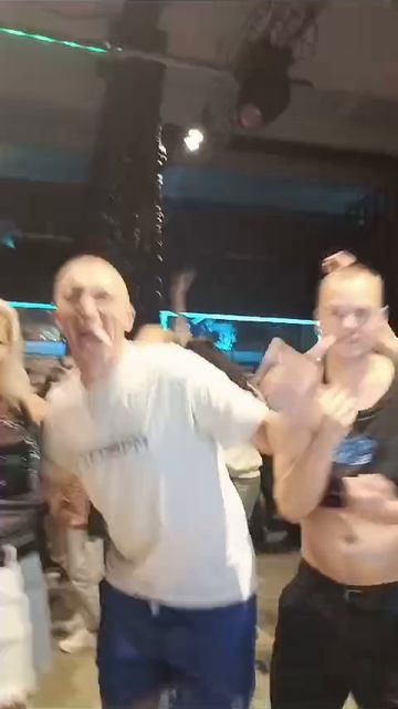 1000000103.mp4