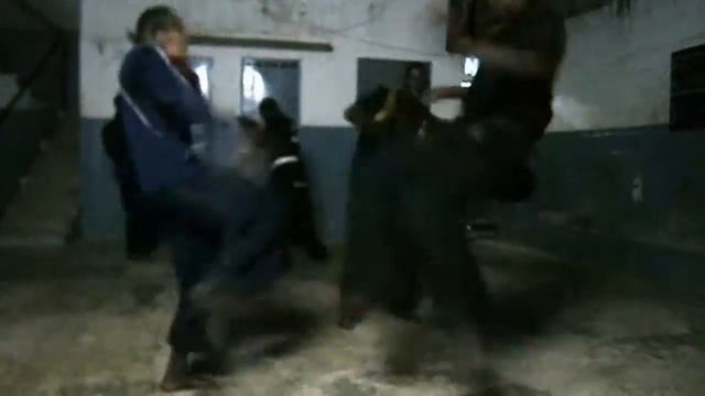 MOCRAD / Taishinjutsu : dégagements_et_contrôles (chalo kumite)