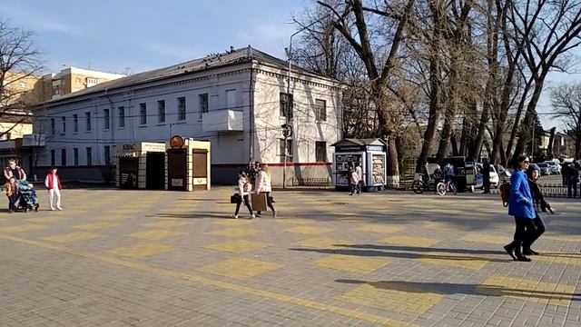Уличный Музыкант 1