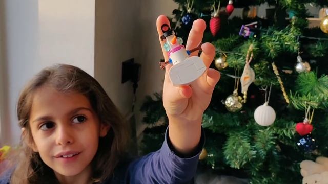 Day 8 Advent Calendar Lego friends Peppa pig opening review by Freya & Arya