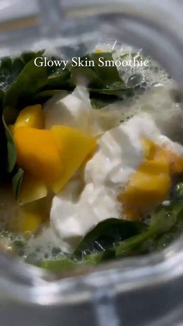 Green Smoothie For Glowing Skin