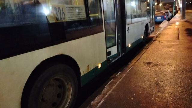 21 февраля 2025 г. Автобус 326 маршрут МАЗ-203 8104 Дунайский Проспект Угол Купчинской Улицы