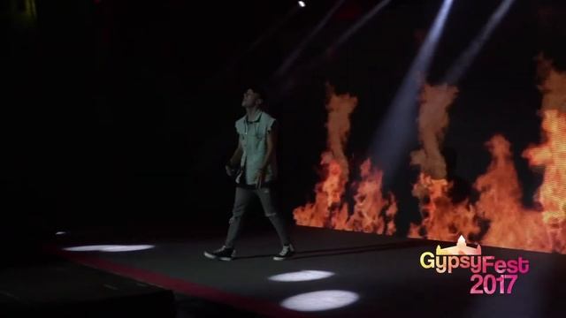 JAN BENDIG - Laska nam zustava  |  GYPSY FEST | Fashion show