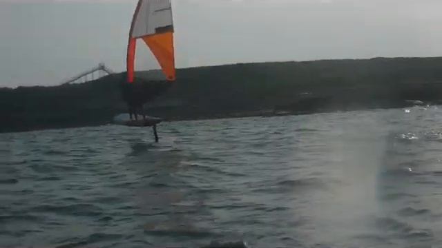 WING / WIND / SUP FOILとしてマルチに使えるPOCKET ROCKET