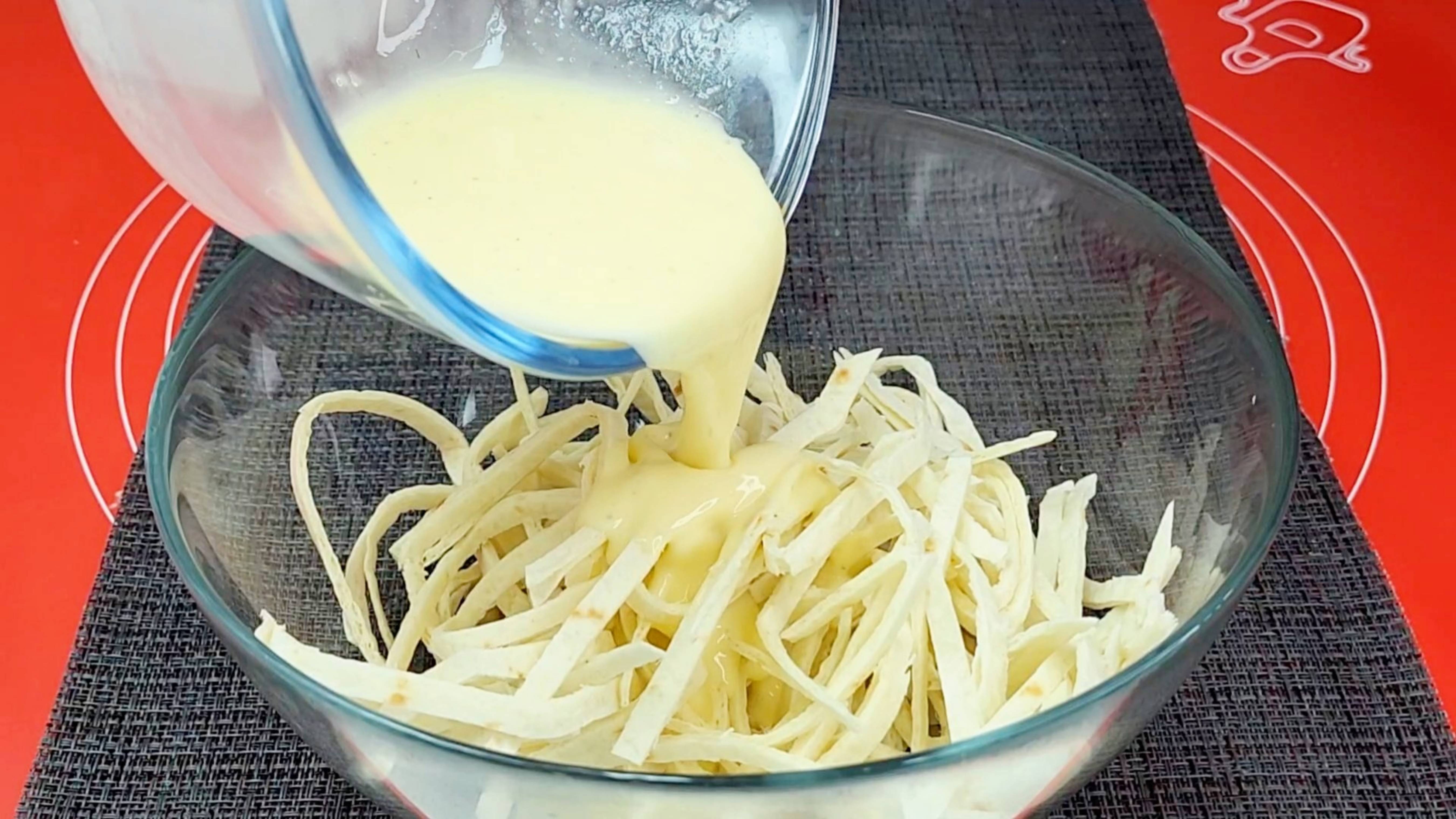 У ВАС ЕСТЬ ЛАВАШ? НАУЧИЛА ВСЕХ ПОДРУГ ГОТОВИТЬ ТАКУЮ ВКУСНЯШКУ. Подружки в восторге от результата