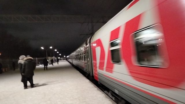 21 февраля 2025 г. Электровоз ЭП2К-230 с Пассажирским поездом Колпино