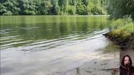 Когда девочке в детдоме разорвали мягкую игрушку, все ахнули увидев там ...