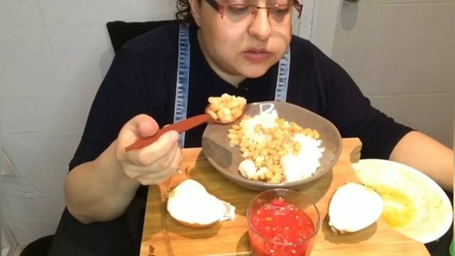 ASMR TÜRKÇE KURU FASULYE PİLAV MUKBANG