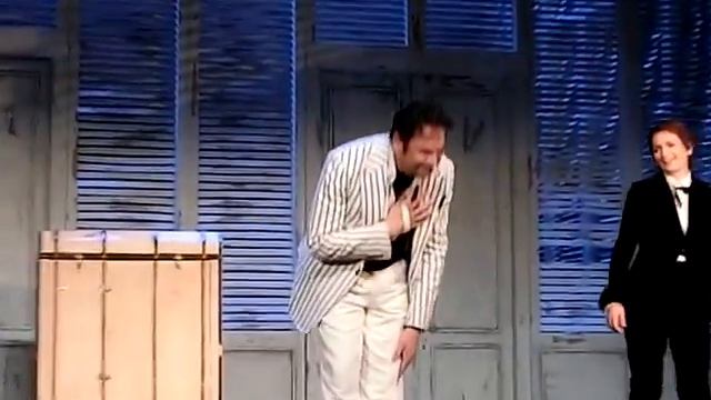 Ildebrando D'Arcangelo as Il Conte Almaviva - applause