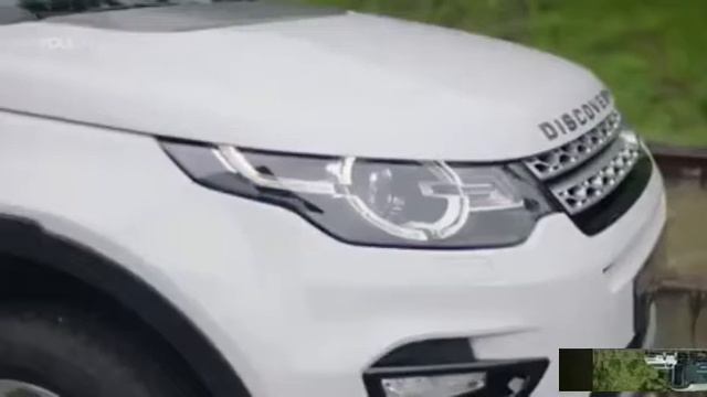 OMG ! Car Ne Train ke 3 Dabbe Kiche Powerful Car
