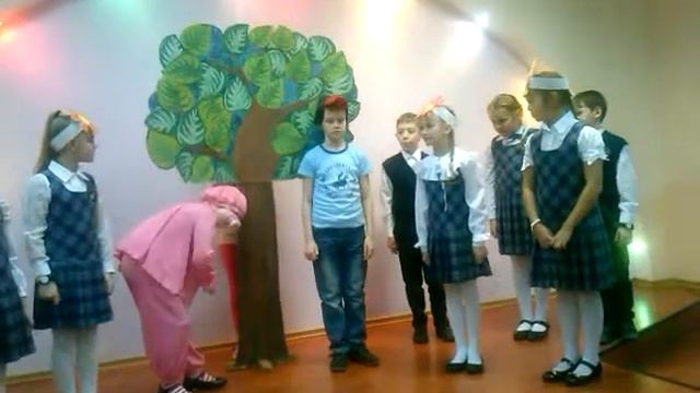 2Б Свинья под дубом
