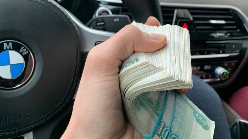 Автосалон навязал СТРАХОВКУ на 90 000 рублей! Как вернуть страховку по кредиту?