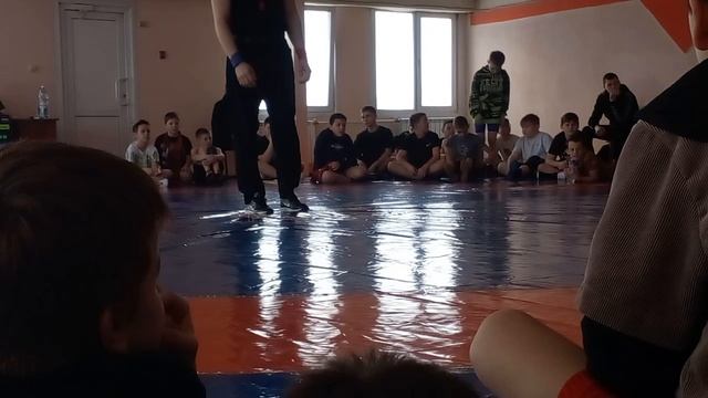 Греко-римская борьба весовой категории 23-27 кг