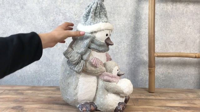 Статуэтка "семья пингвинов"