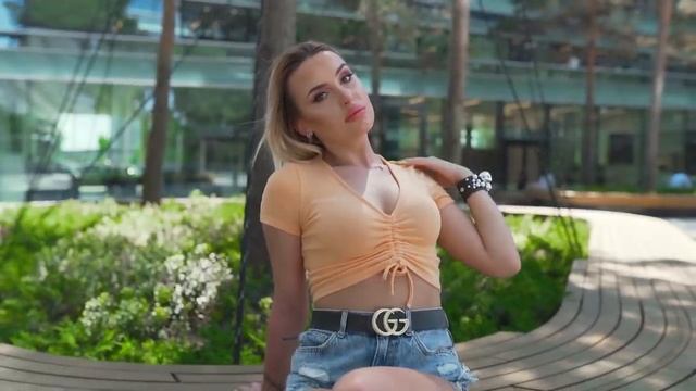 Музыка - Танцы - Девушки - Красота - Страсть - Шоу - Поцелуй - № (40)