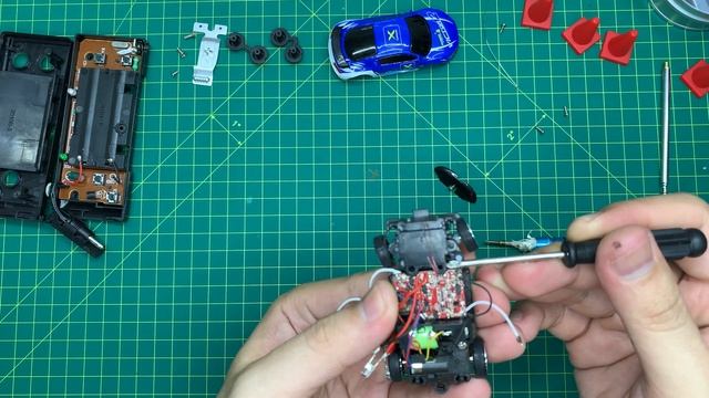 Incredible Micro RC car inside Coca can 🚗 Mini RC car disassembly