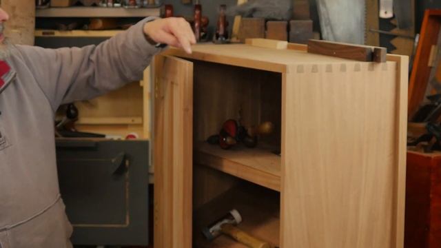 Door Hanging ｜ Paul Sellers
