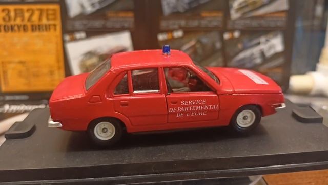 Renault 18 1:43 verem