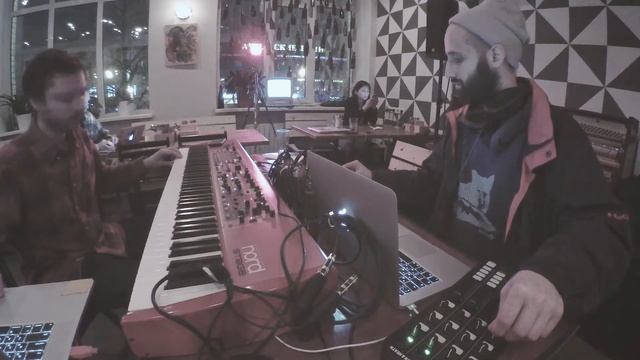 Live | Left of Centre Trio | Bar "Salut"