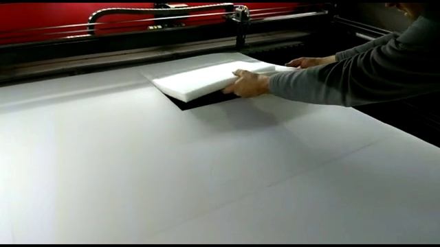 Лазартис - Видео лазерной резки поролона