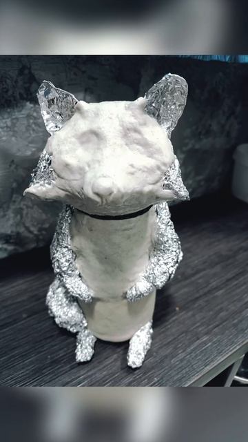 Енот. Можно использовать как украшение , а может служить замечательным подарком . Стеклянн