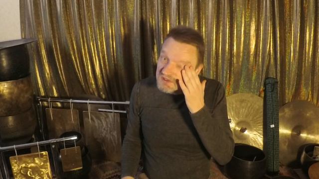 131. КAК ВЫБРАТЬ ПОЮЩУЮ ЧАШУ ТИБЕТСКУЮ для дома, йоги и звукотерапии. Чем отличаются поющие чаши ?